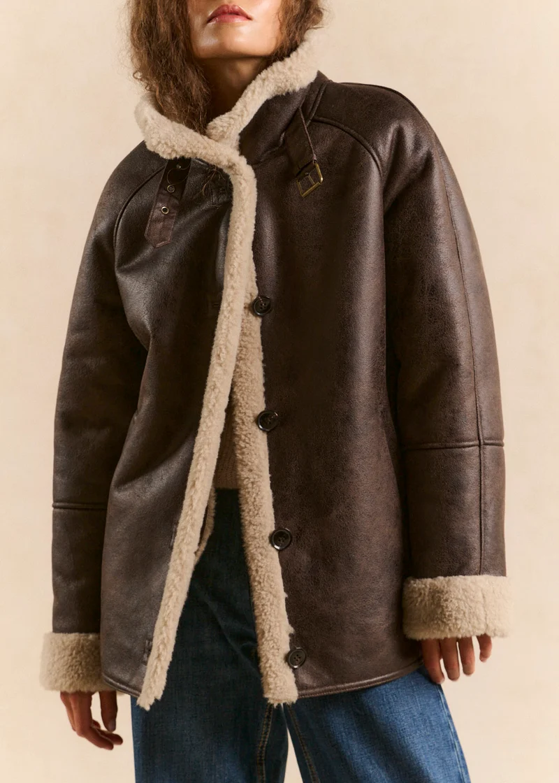 Manteau col haut effet suede