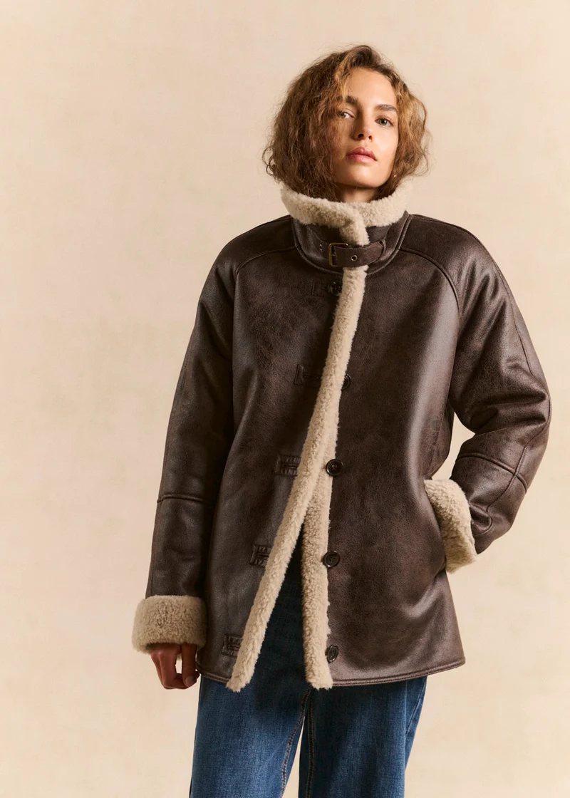 Manteau col haut effet suede