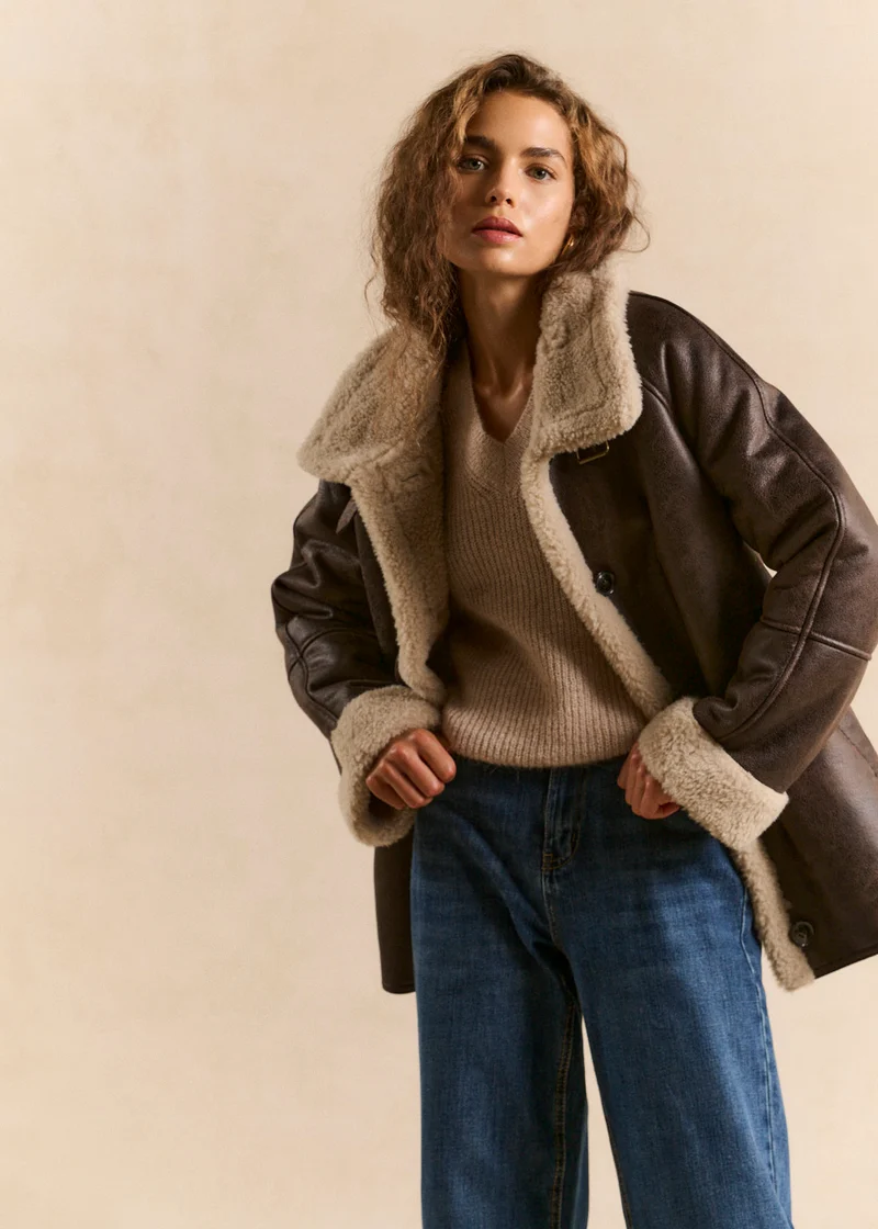 Manteau col haut effet suede