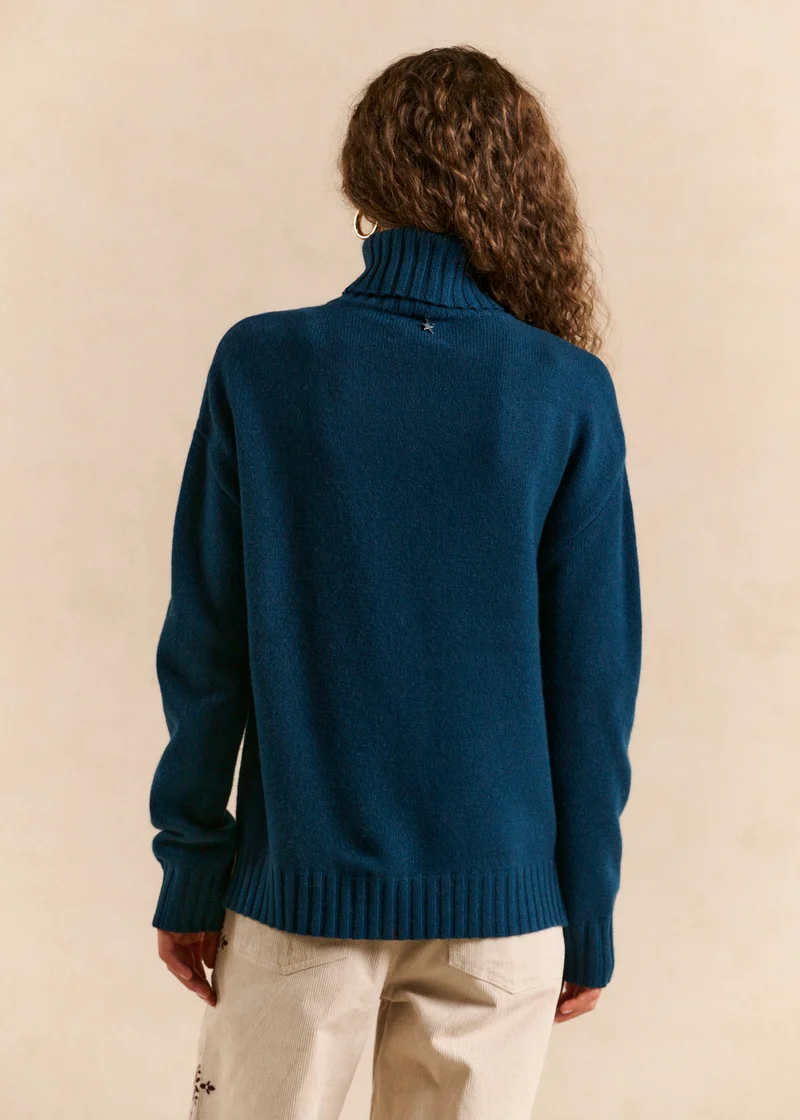 Pull ample col roulé en laine