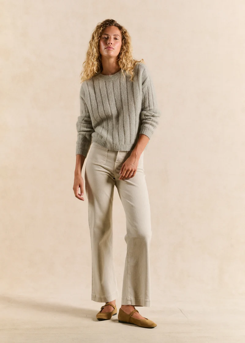 Pull col rond en maille ajourée