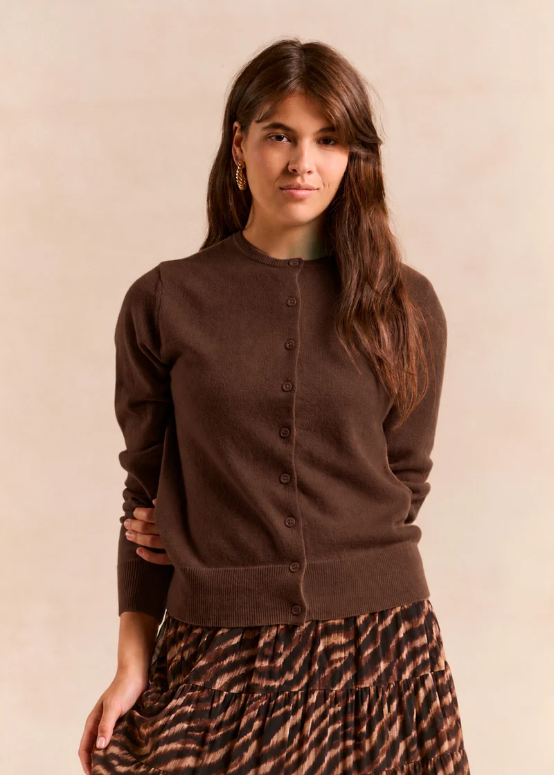 Gilet cachemire boutonné coupe droite