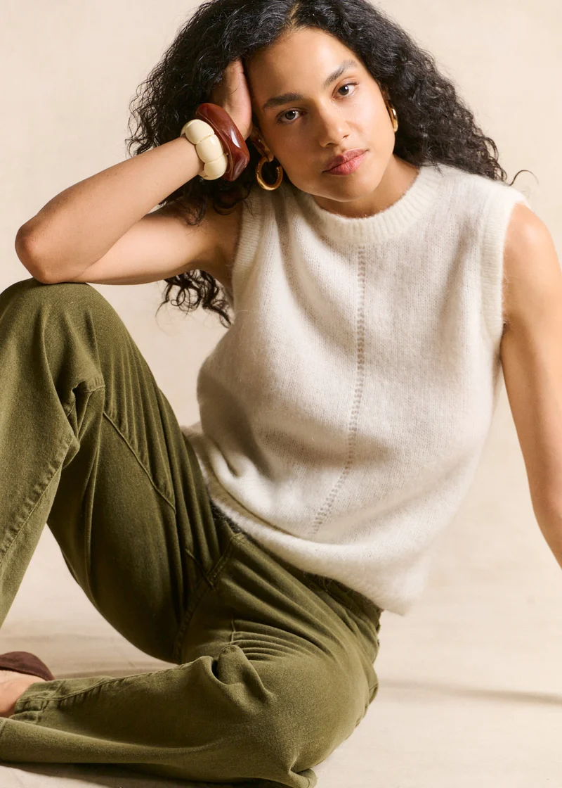 Pull sans manches en maille mohair coupe droite
