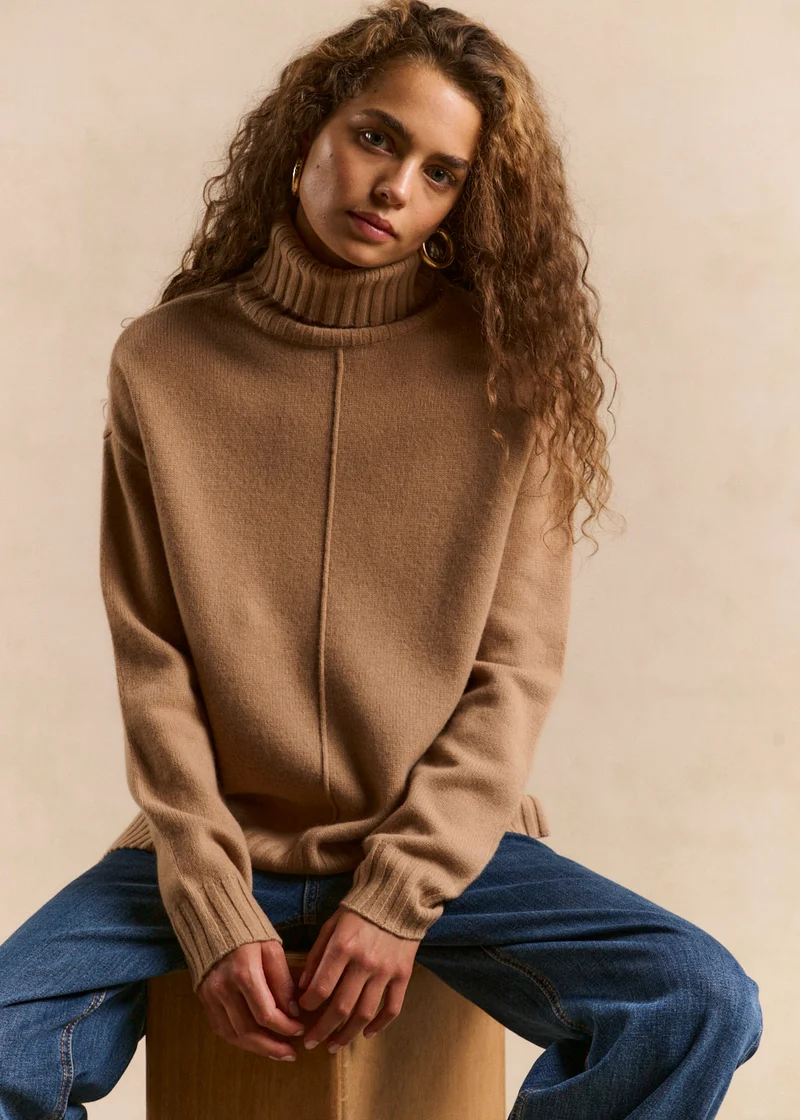 Pull ample col roulé en laine