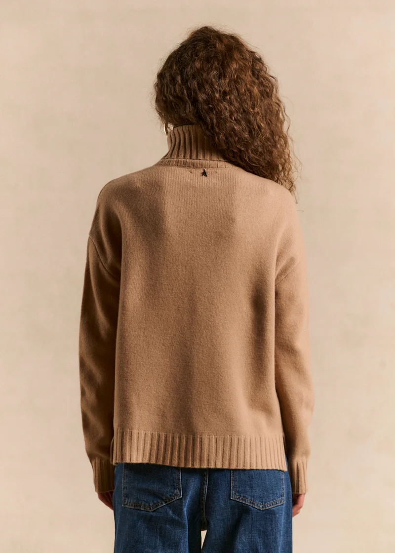 Pull ample col roulé en laine