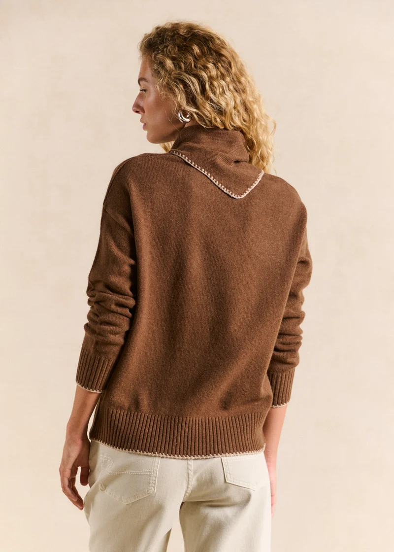 Pull col rond écharpe amovible