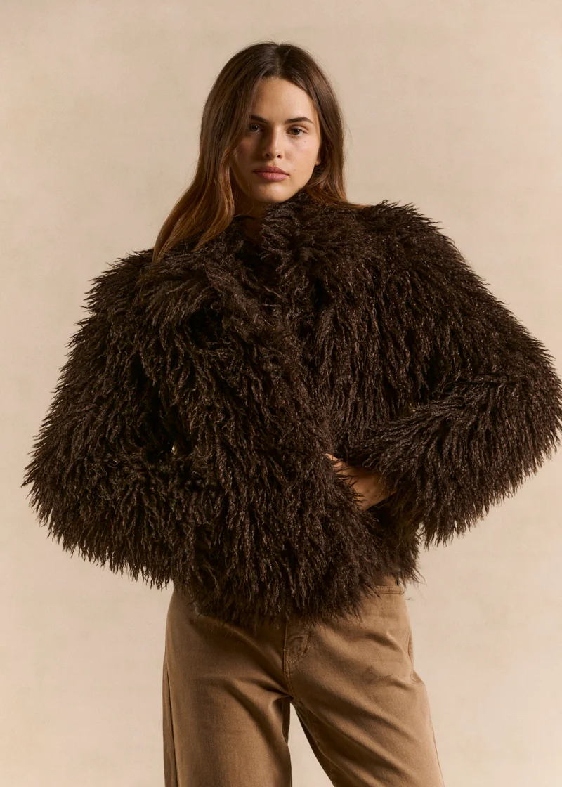 Veste courte en fausse fourrure