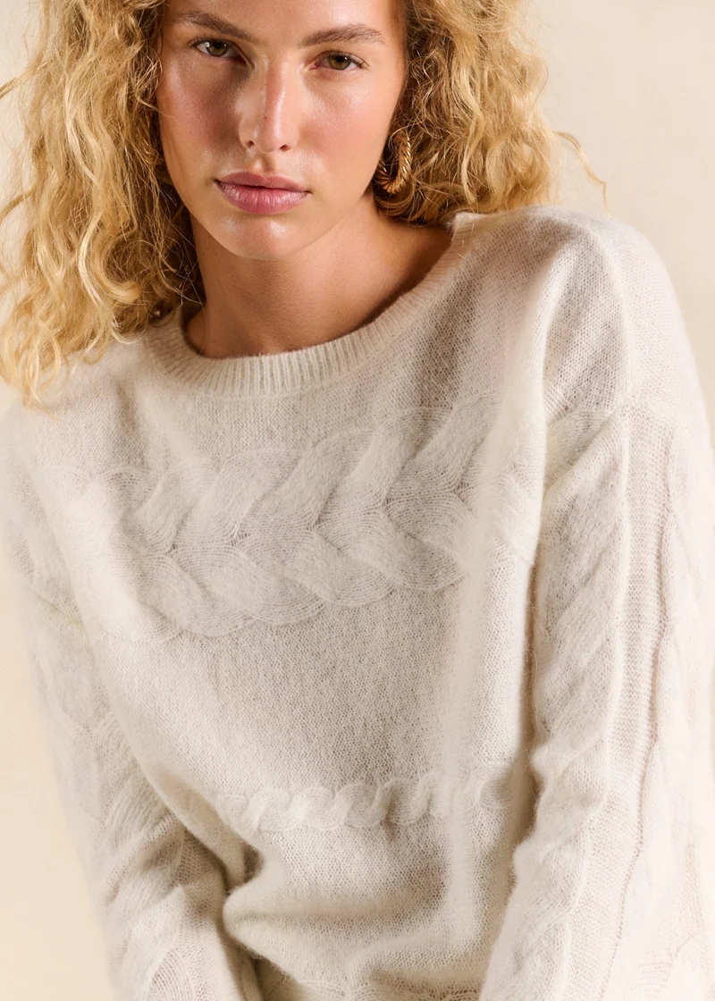 Pull maille torsadée