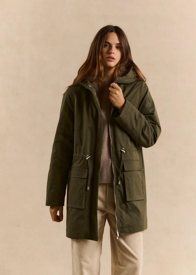 Parka déperlante longue doublée fausse fourrure
