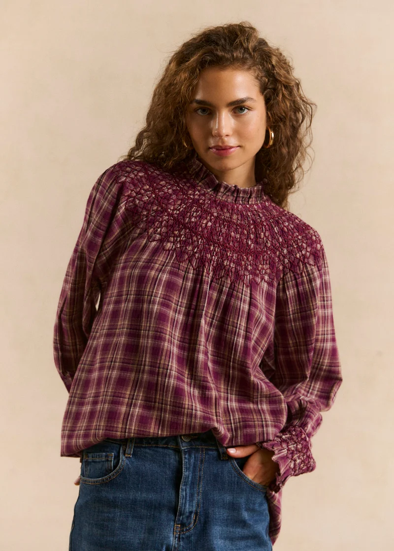 Blouse à carreaux smockée