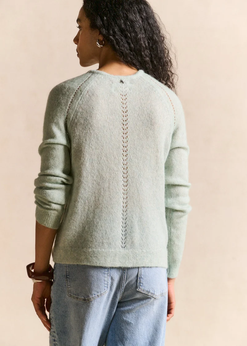 Pull col V détails ajourés