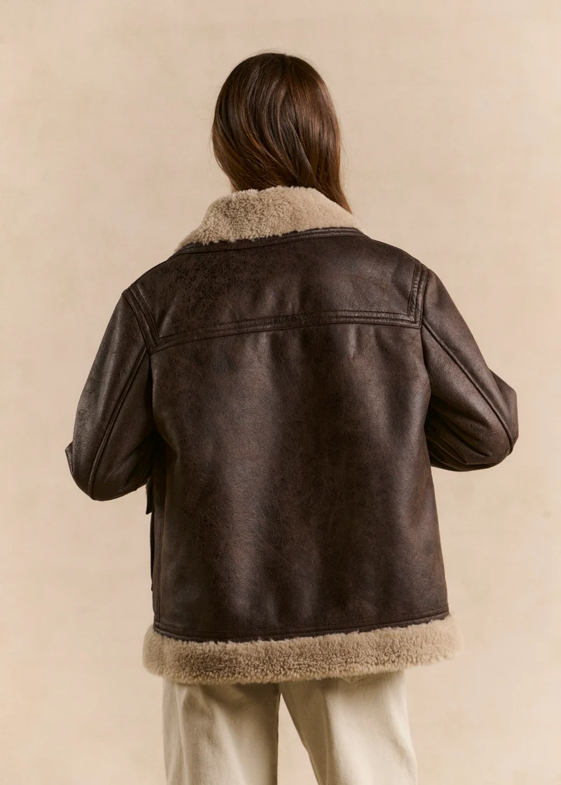 Veste droite effet suede col fourrure