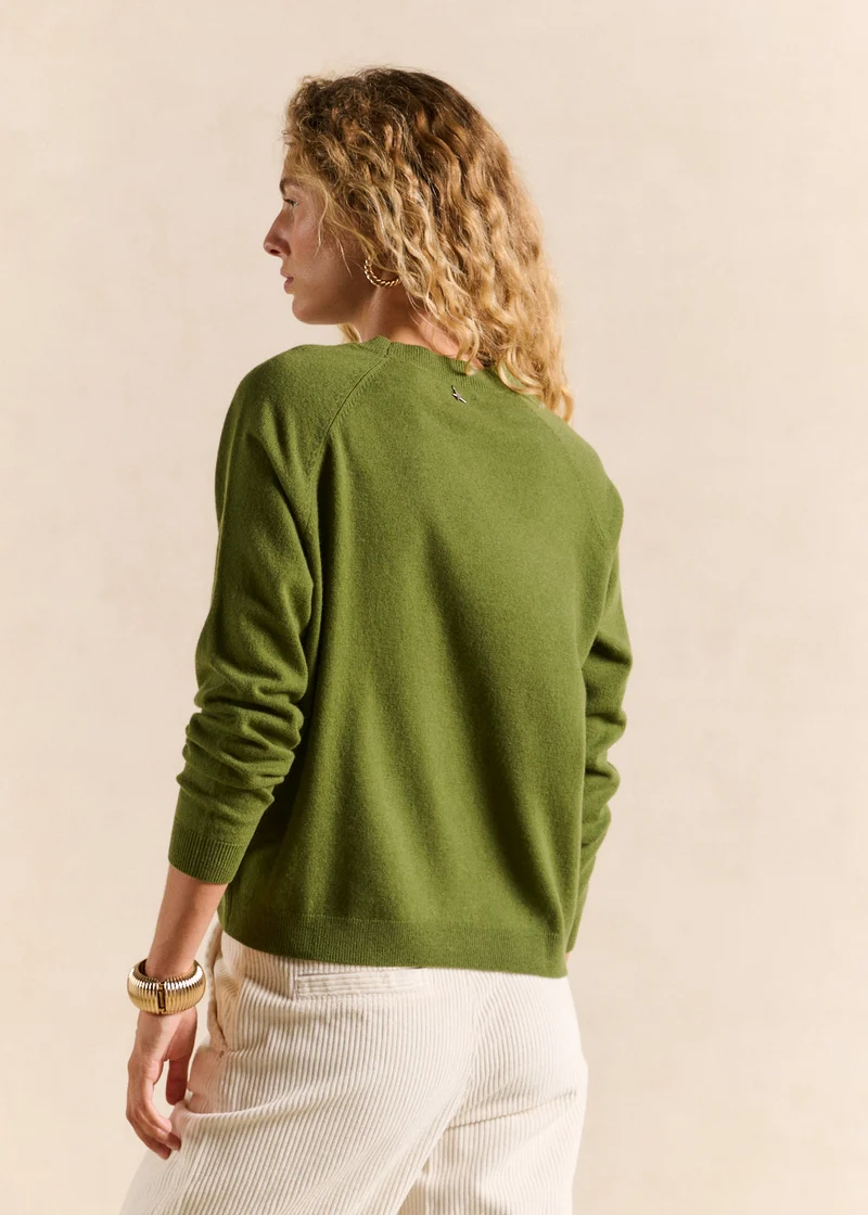 Pull en laine col rond détail col