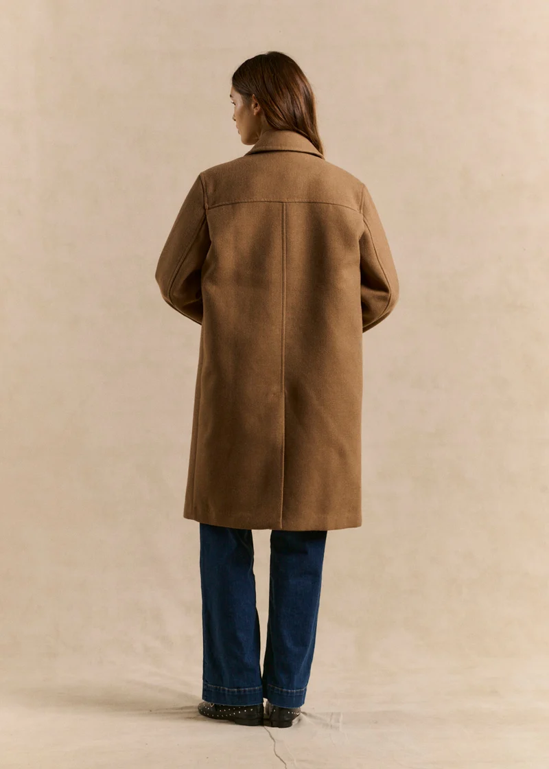 Manteau long ample col tailleur