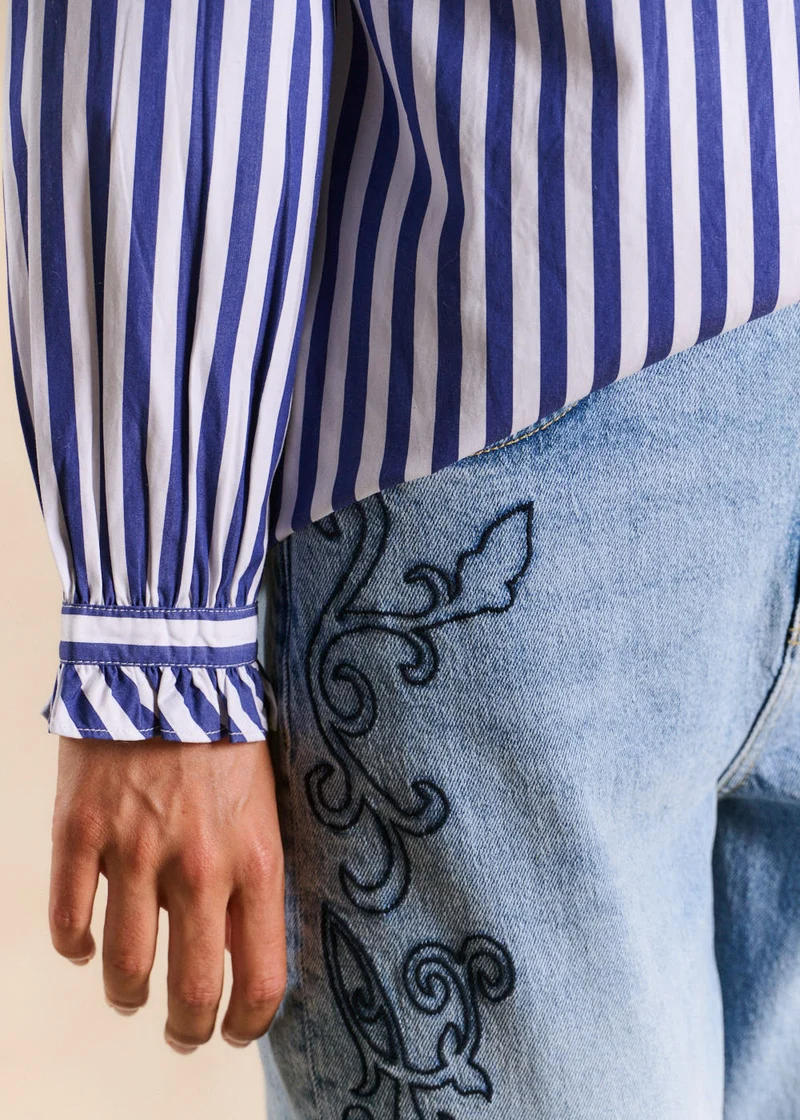 Chemise rayée en coton col volanté