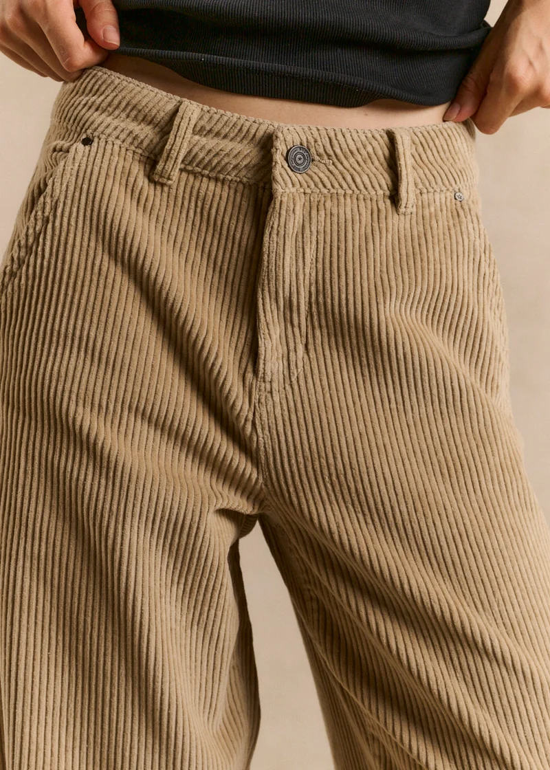 Pantalon large en velours de coton taille haute