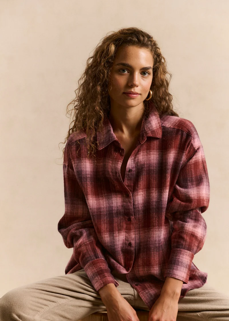 Chemise à carreaux
