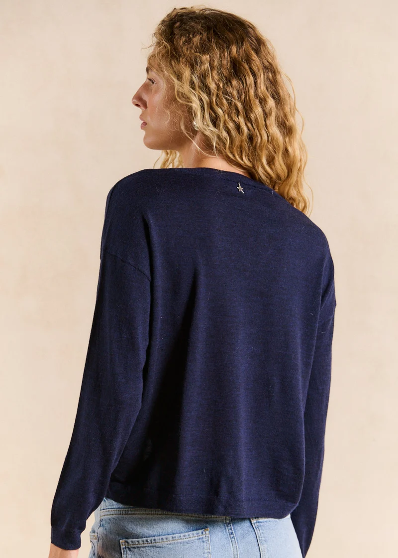 Pull fin col v en laine