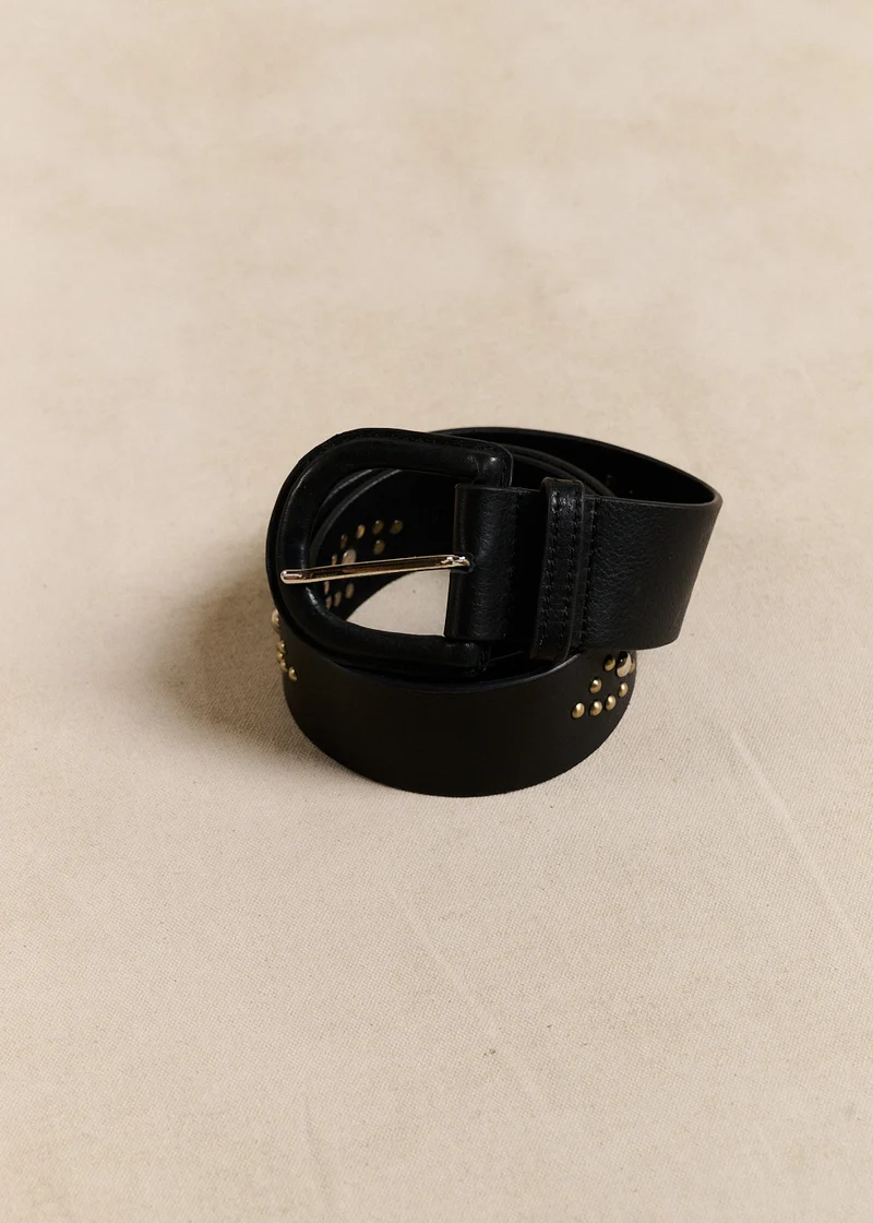 Ceinture cloutée en cuir