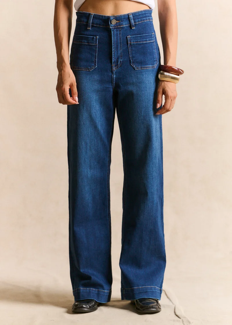 Jean à jambes larges et taille haute