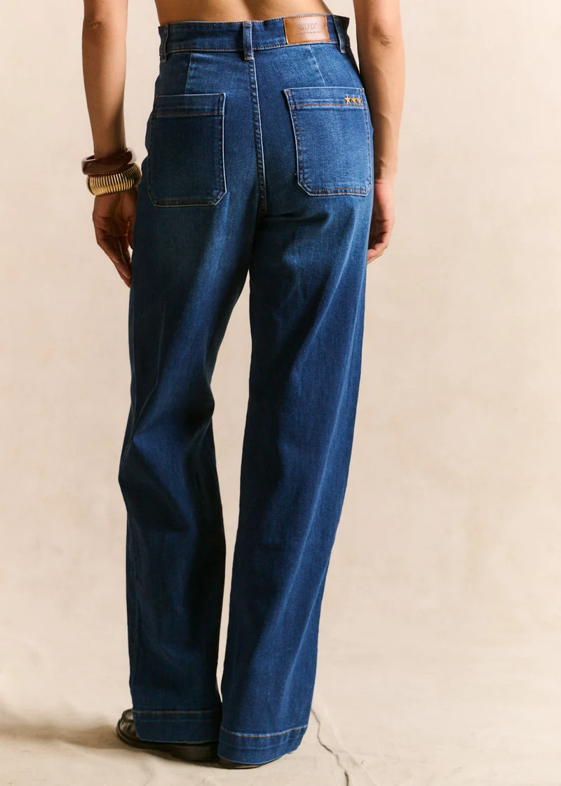 Jean à jambes larges et taille haute