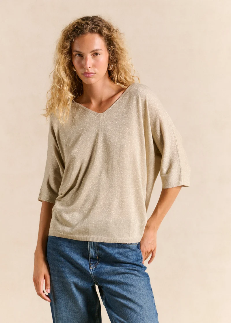 Pull col V oversize en maille brillante et manches courtes