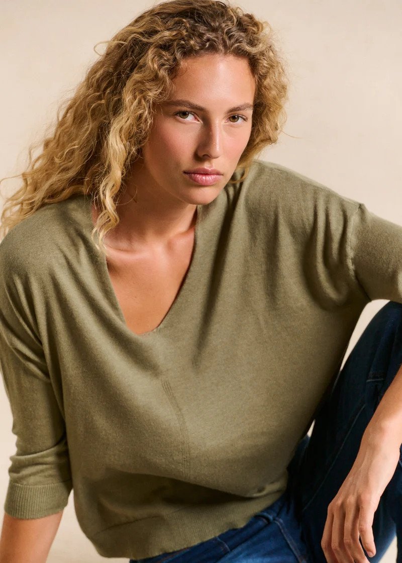 Pull col V oversize avec manches mi-longues