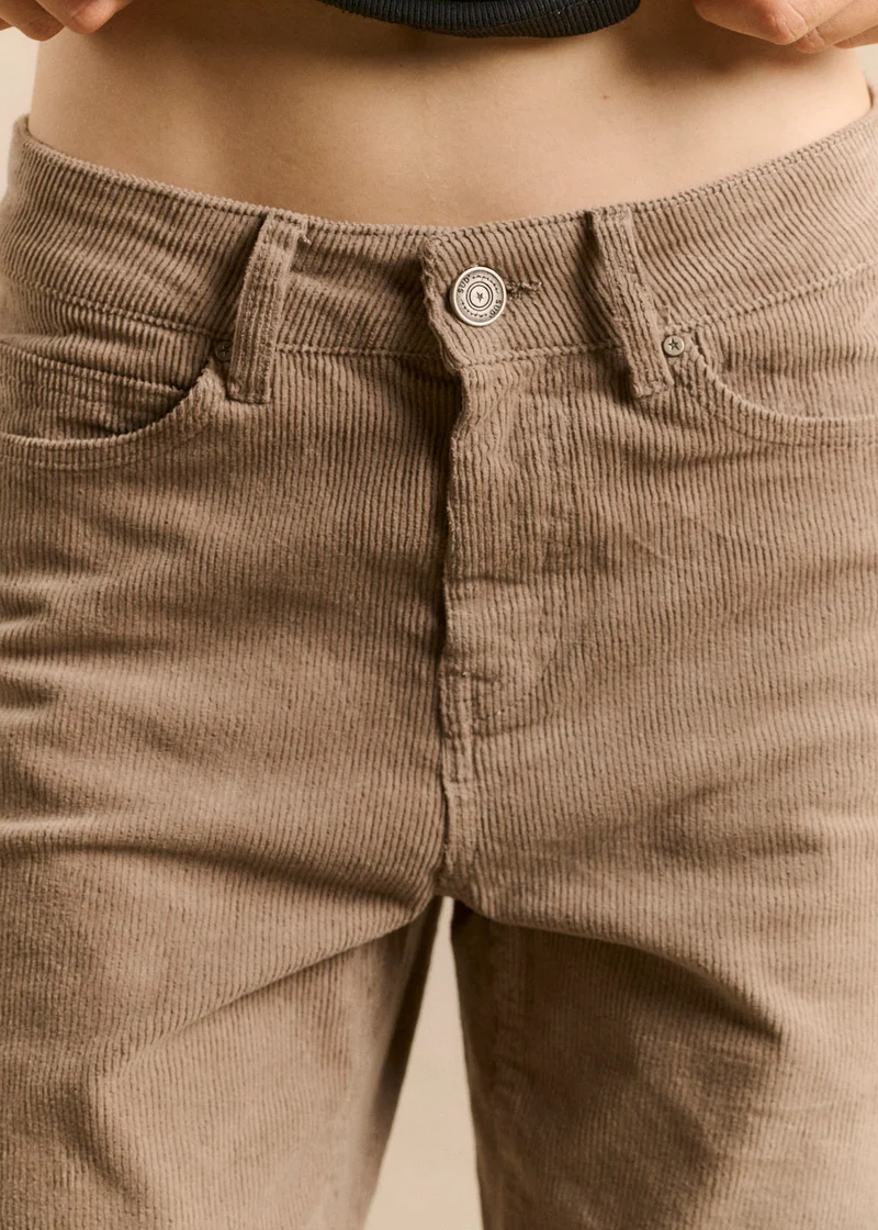 Pantalon slim en velours