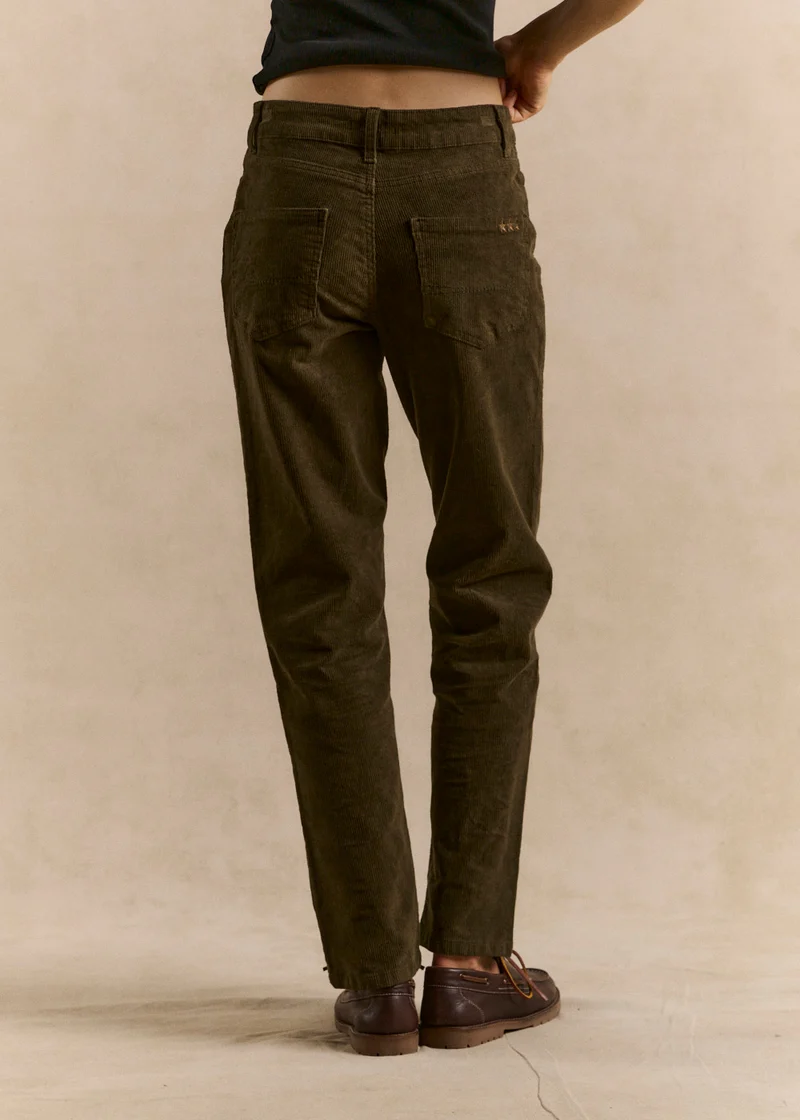 Pantalon slim en velours