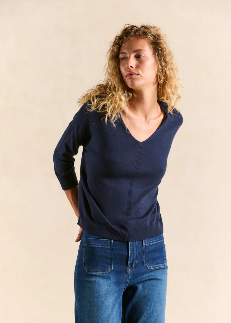 Pull col V oversize avec manches mi-longues