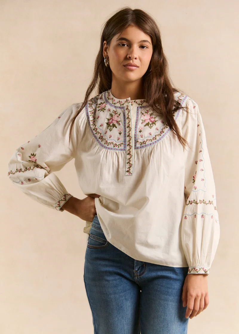 Blouse brodée en coton