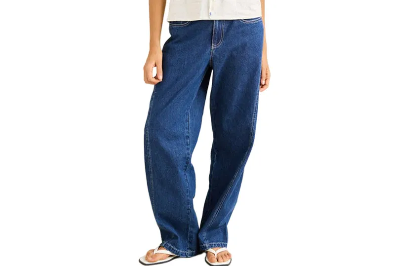 JEAN EN DENIM À POINTES CONTRASTÉES CECE