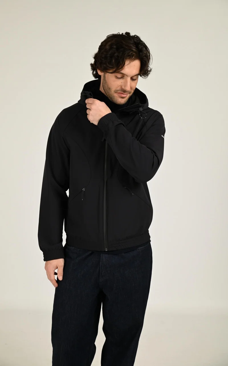 Veste softshell à capuche noir