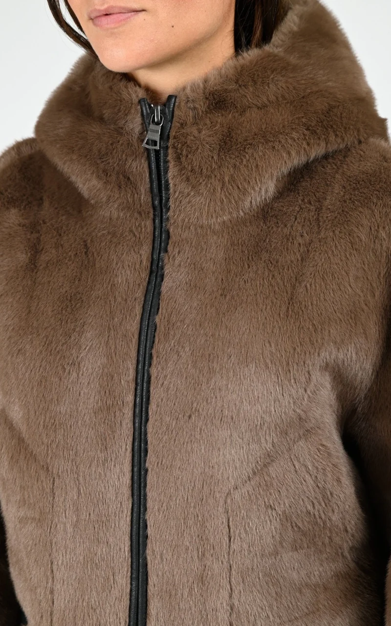 Veste fausse fourrure marron