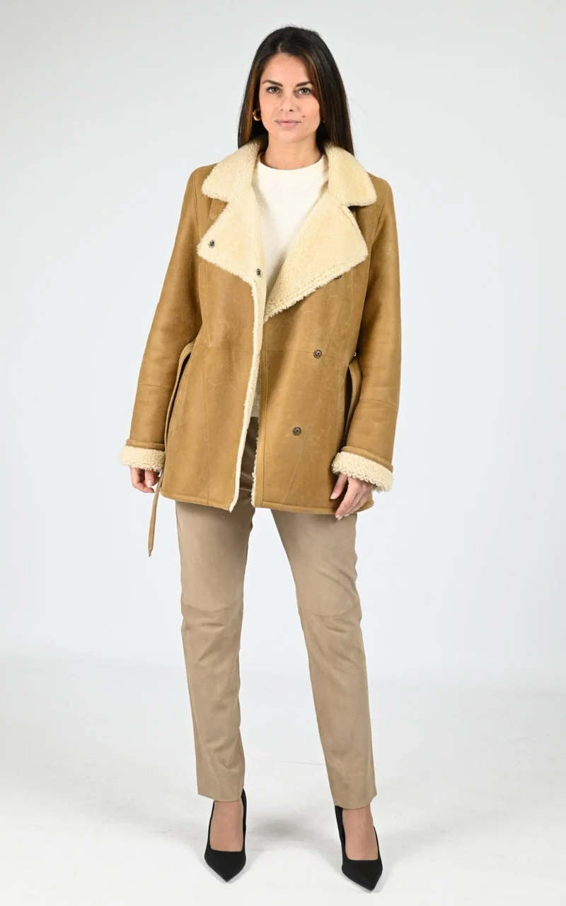 Veste cintrée peau lainée camel