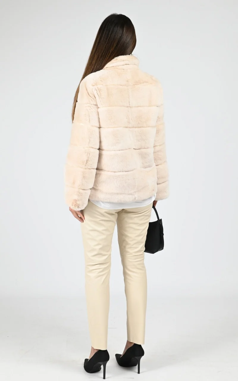Veste en fourrure de lapin Rex ivoire