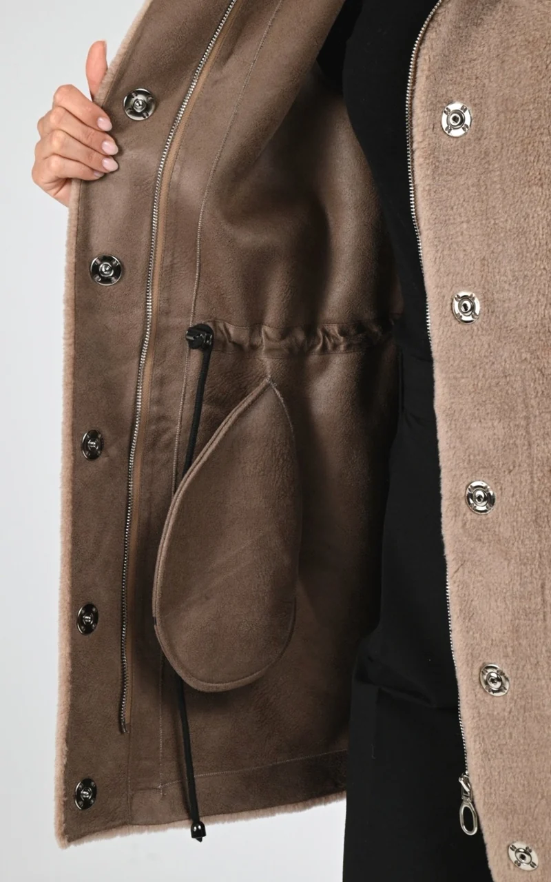 Veste à capuche en laine tissée taupe