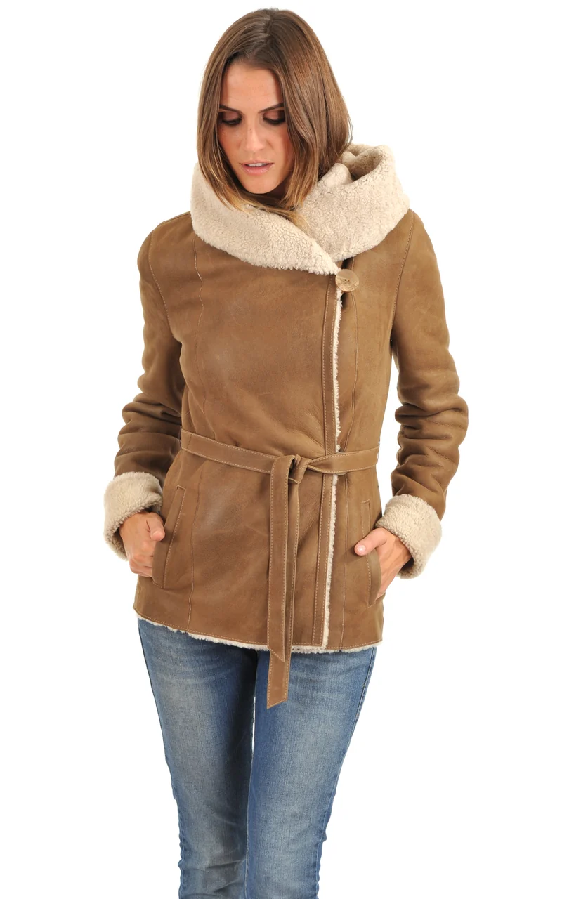 Veste cintrée peau lainée camel