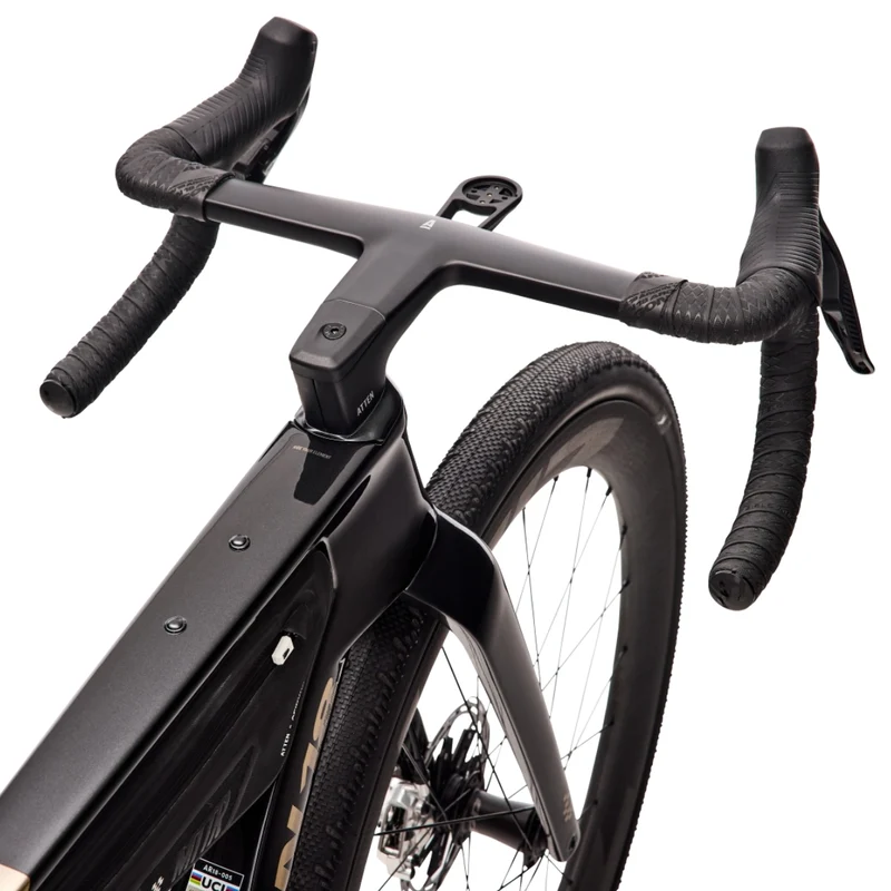 Argon 18 Anti Matter Red AXS