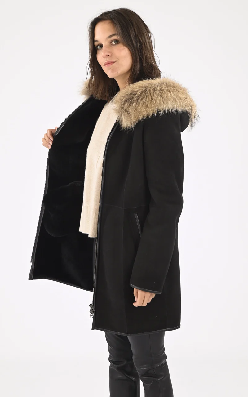 Veste capuche agneau et fourrure noir