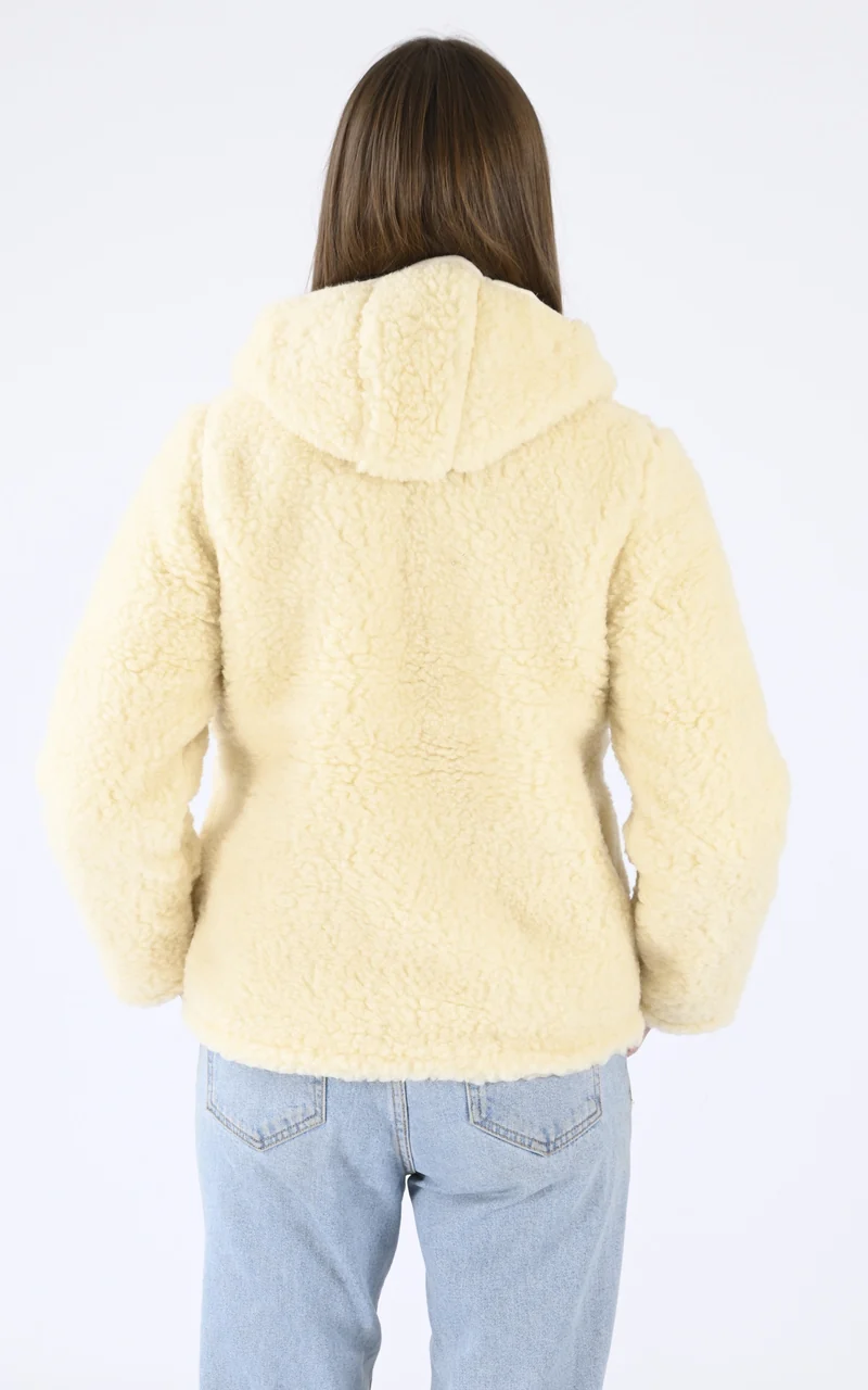Veste capuche laine agneau beige