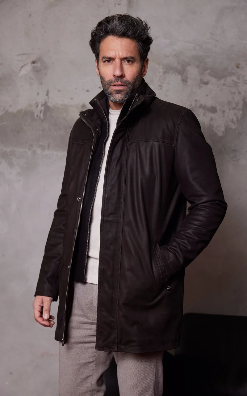Surveste confortable Max cuir nubuck marron