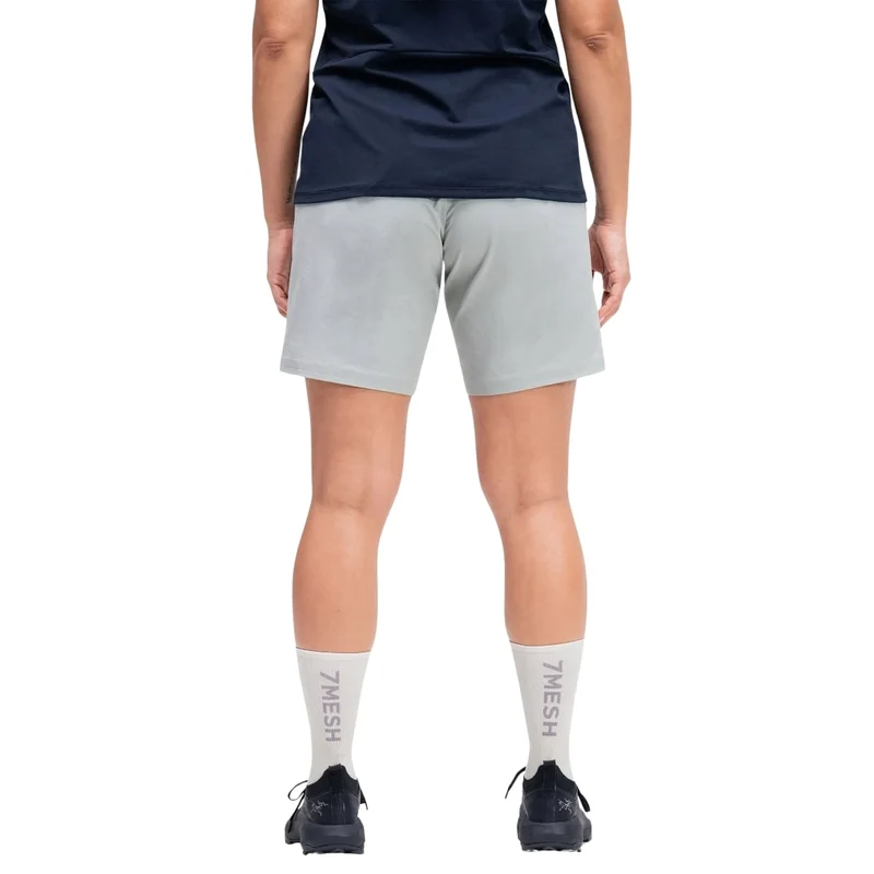 Short 7Mesh Farside 8" pour femme