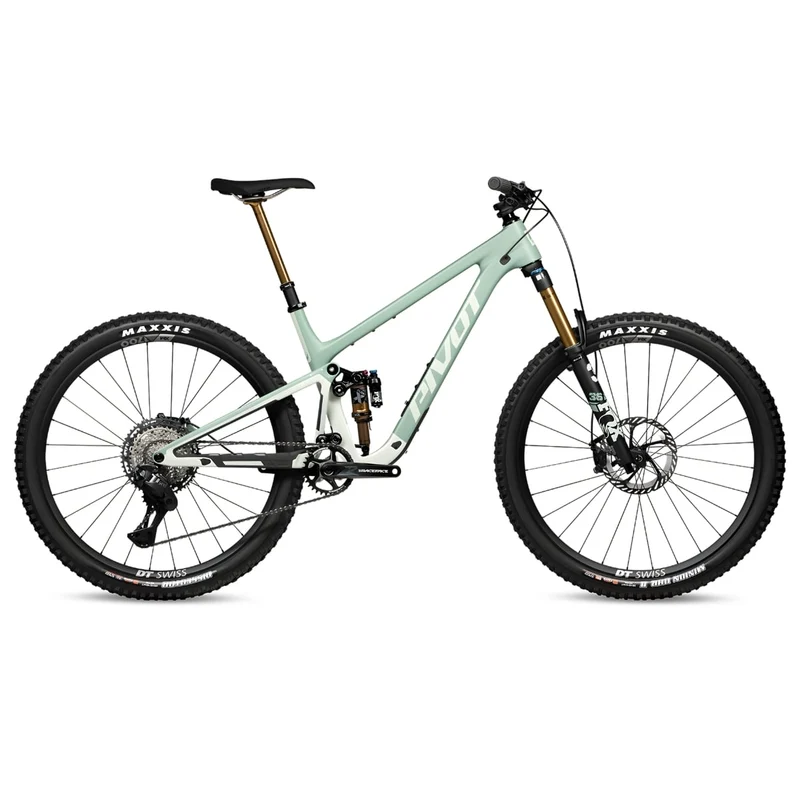 Pivot TrailCat LT Pro XT DI2