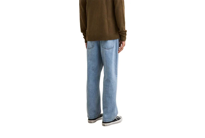 LE JEAN ESSENTIEL