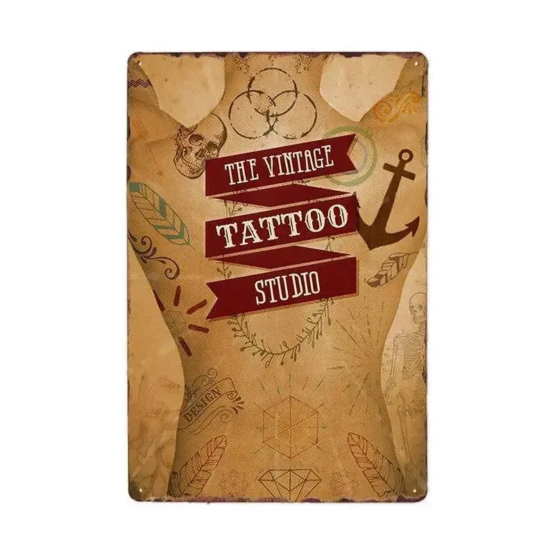 Plaque Métallique Femme tatouée