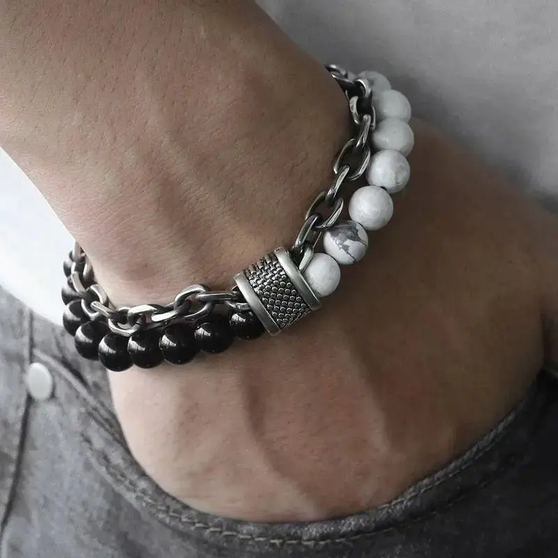 Bracelet motard chaine et pierre