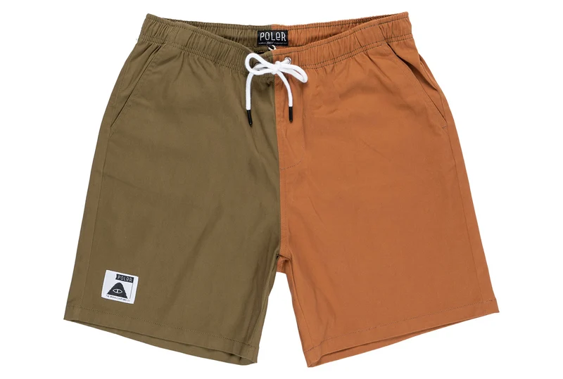 SHORT POUSSIÉREUX