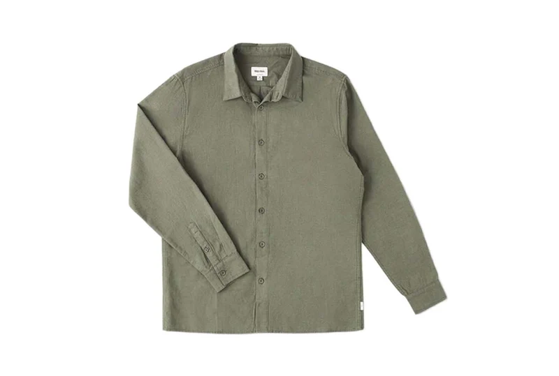 CHEMISE À MANCHES LONGUES CLASSIQUE EN LIN