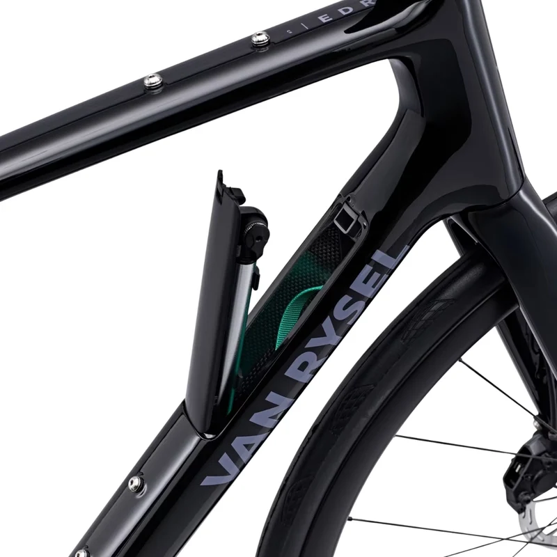 Van Rysel EDR CF Box Rival AXS